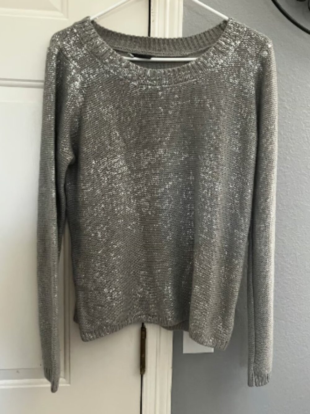 Sparkle & Fade Size Small Shimmering Sweater